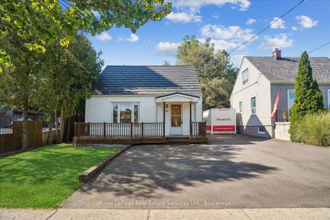 Photo 1 at 55 Stewart Street, CO Central, Oakville