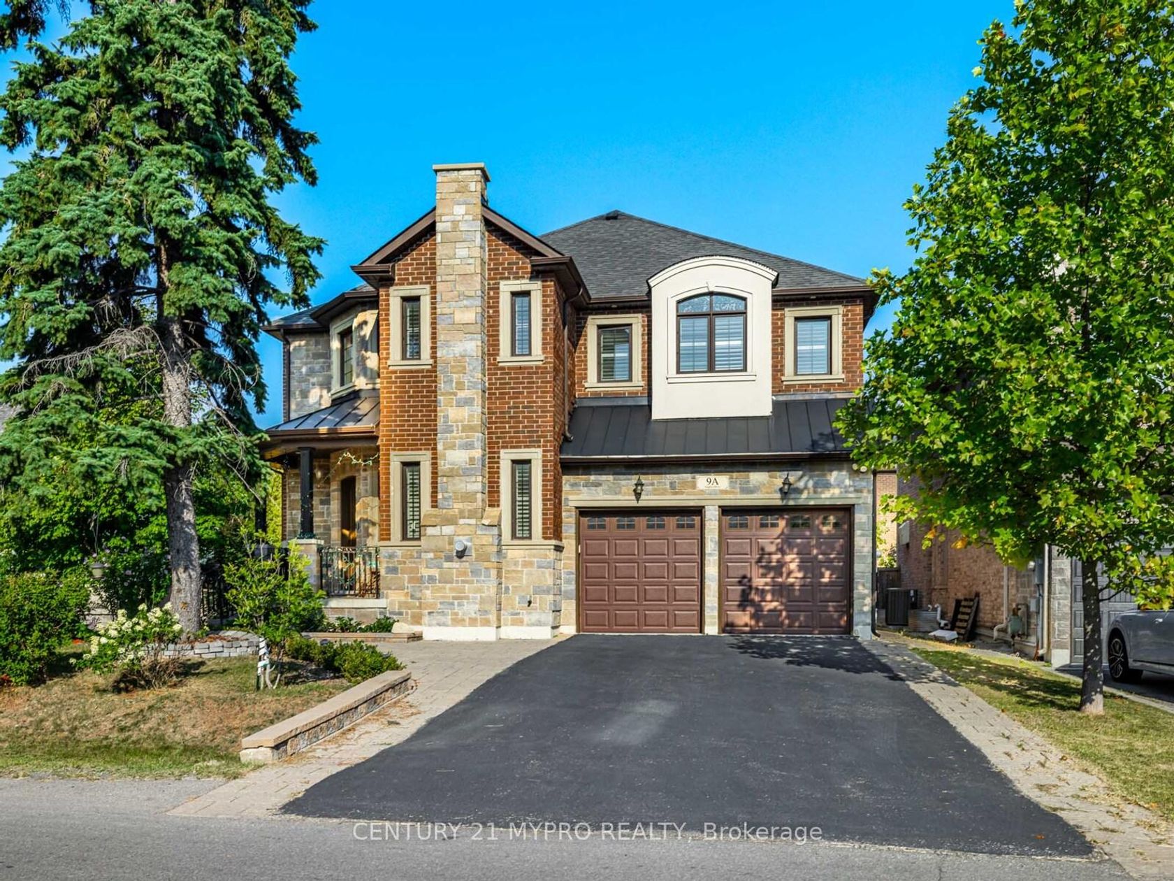 9A Anglin Drive, Jefferson, Richmond Hill 
