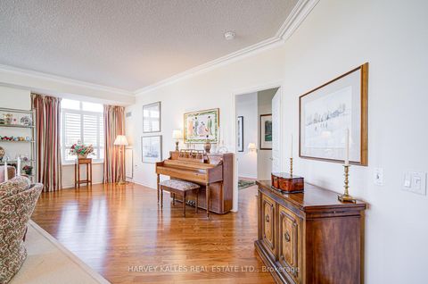 Photo 13 at 404 - 1 Glen Park, Lawrence, Toronto