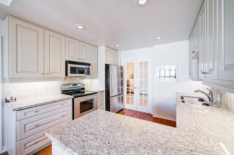 Photo 17 at 404 - 1 Glen Park, Lawrence, Toronto