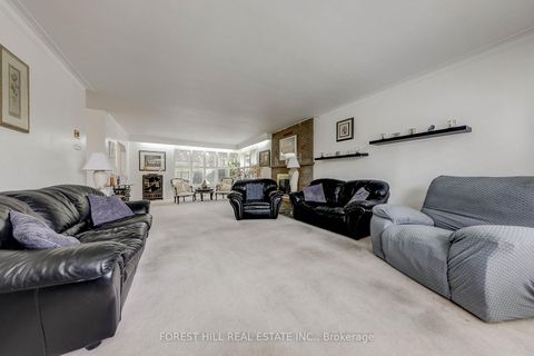 Photo 15 at 89 Portage Avenue, Pelmo Park W4, Toronto