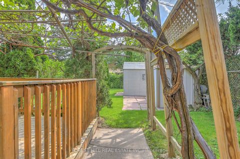Photo 38 at 89 Portage Avenue, Pelmo Park W4, Toronto