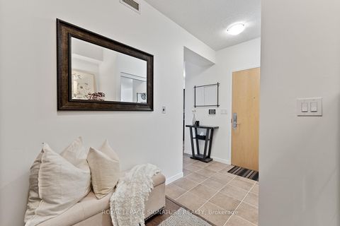 Photo 2 at 4301 - 65 Bremner Boulevard, Waterfront Communities C1, Toronto