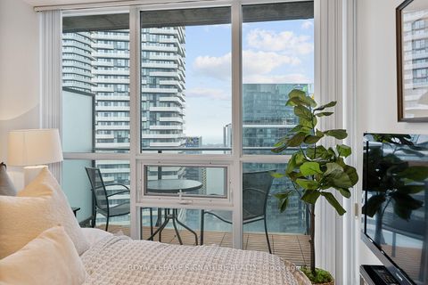 Photo 23 at 4301 - 65 Bremner Boulevard, Waterfront Communities C1, Toronto