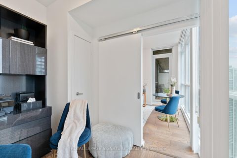 Photo 30 at 4301 - 65 Bremner Boulevard, Waterfront Communities C1, Toronto