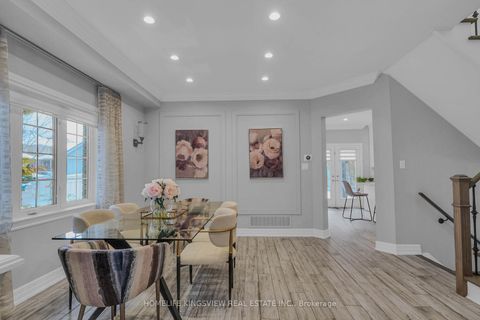 Photo 12 at 162 Corner Brook Crescent, Vellore Village, Vaughan