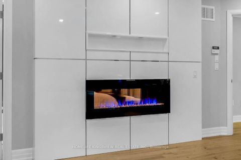 Photo 26 at 162 Corner Brook Crescent, Vellore Village, Vaughan