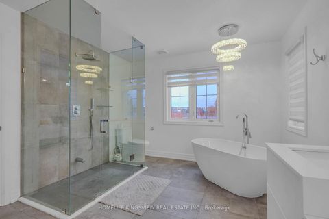 Photo 28 at 162 Corner Brook Crescent, Vellore Village, Vaughan