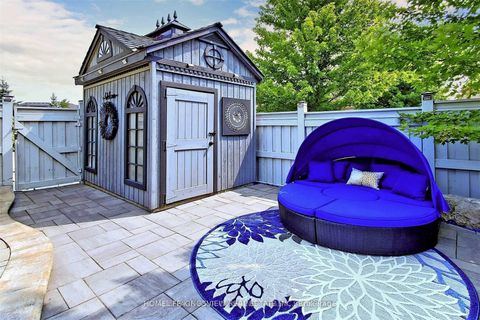 Photo 40 at 162 Corner Brook Crescent, Vellore Village, Vaughan