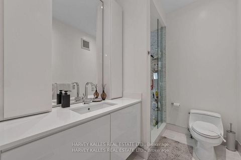 Photo 19 at 1717B Bathurst Street, Forest Hill South, Toronto