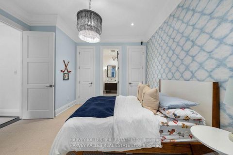 Photo 27 at 1717B Bathurst Street, Forest Hill South, Toronto