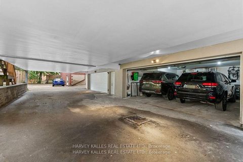 Photo 33 at 1717B Bathurst Street, Forest Hill South, Toronto