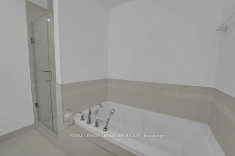 Photo 11 at 314 - 25 Malcolm Road, Leaside, Toronto