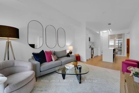 Photo 13 at 314 - 25 Malcolm Road, Leaside, Toronto