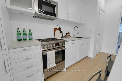 Photo 17 at 314 - 25 Malcolm Road, Leaside, Toronto