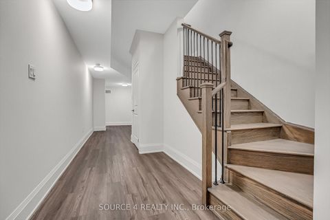 Photo 31 at 522 Kleinburg Summit Way, Kleinburg, Vaughan