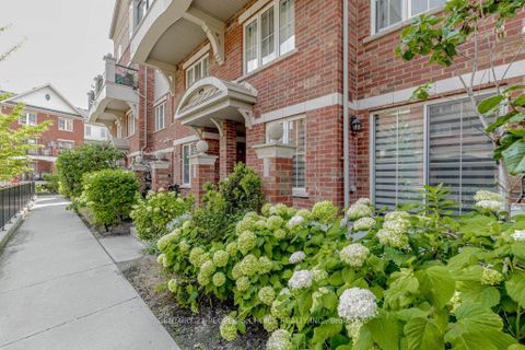 Photo 5 at 25 - 47 Hays Boulevard, RO River Oaks, Oakville