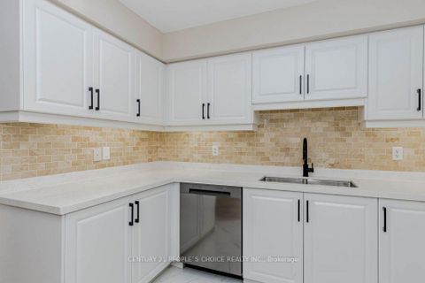 Photo 24 at 25 - 47 Hays Boulevard, RO River Oaks, Oakville