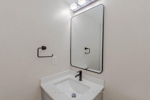 Photo 37 at 25 - 47 Hays Boulevard, RO River Oaks, Oakville