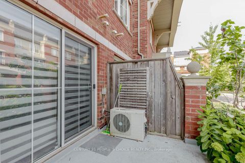 Photo 47 at 25 - 47 Hays Boulevard, RO River Oaks, Oakville