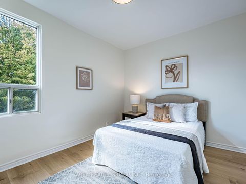 Photo 24 at 918 Ossington Avenue, Junction, Toronto