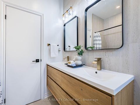 Photo 26 at 918 Ossington Avenue, Junction, Toronto