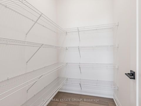 Photo 21 at 34 Montorio Drive, Rural Richmond Hill, Richmond Hill