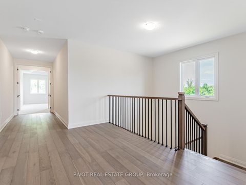 Photo 23 at 34 Montorio Drive, Rural Richmond Hill, Richmond Hill