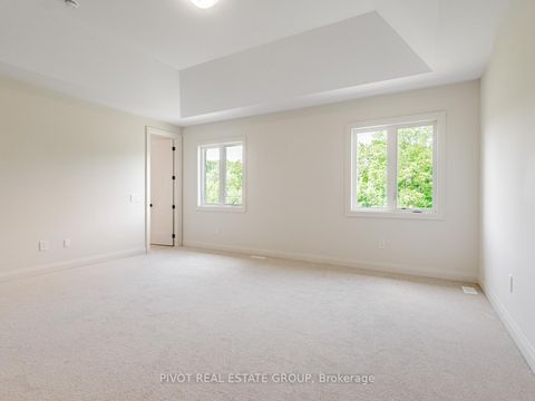 Photo 26 at 34 Montorio Drive, Rural Richmond Hill, Richmond Hill