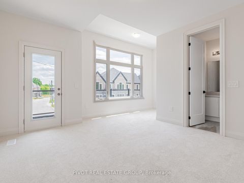 Photo 35 at 34 Montorio Drive, Rural Richmond Hill, Richmond Hill