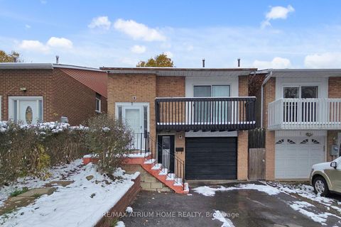 Photo 0 at 3 Plumbrook Crescent, Malvern West, Toronto