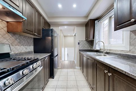 Photo 7 at 3 Plumbrook Crescent, Malvern West, Toronto