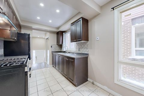 Photo 8 at 3 Plumbrook Crescent, Malvern West, Toronto