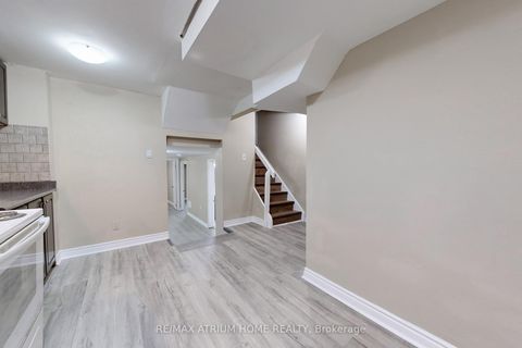 Photo 31 at 3 Plumbrook Crescent, Malvern West, Toronto