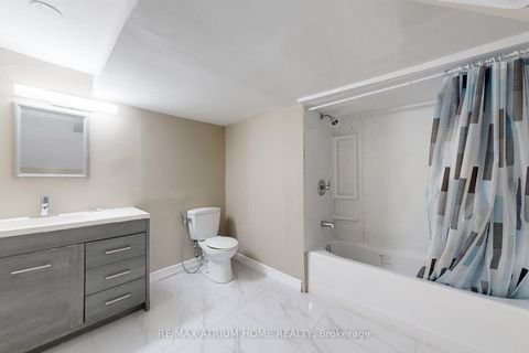 Photo 35 at 3 Plumbrook Crescent, Malvern West, Toronto