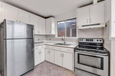 Photo 21 at 579A Delaware Avenue N, Junction, Toronto