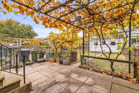 Photo 41 at 579A Delaware Avenue N, Junction, Toronto