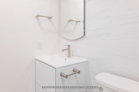 Photo 22 at 109 - 238 Doris Avenue, Willowdale East, Toronto