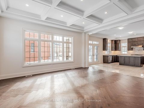 Photo 16 at 19 Montorio Drive, Rural Richmond Hill, Richmond Hill