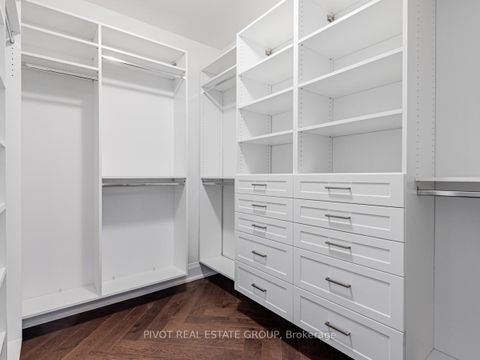 Photo 23 at 19 Montorio Drive, Rural Richmond Hill, Richmond Hill