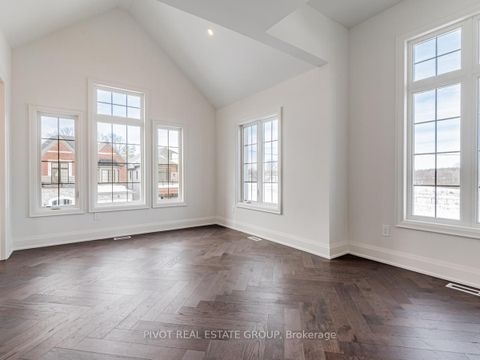 Photo 26 at 19 Montorio Drive, Rural Richmond Hill, Richmond Hill