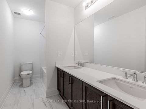 Photo 37 at 19 Montorio Drive, Rural Richmond Hill, Richmond Hill