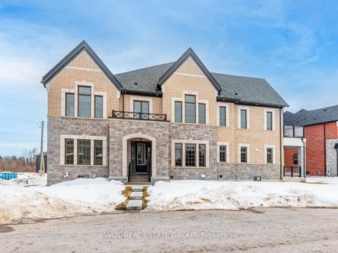 Photo 39 at 19 Montorio Drive, Rural Richmond Hill, Richmond Hill