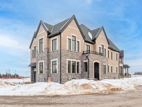 Photo 40 at 19 Montorio Drive, Rural Richmond Hill, Richmond Hill