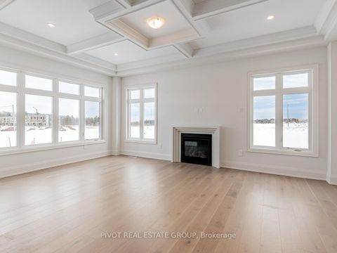 Photo 20 at 43 Montorio Drive, Rural Richmond Hill, Richmond Hill