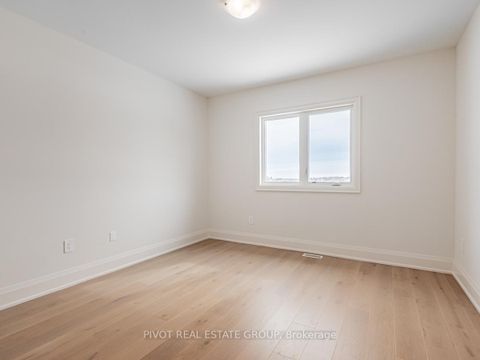 Photo 33 at 43 Montorio Drive, Rural Richmond Hill, Richmond Hill