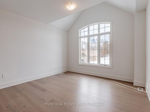 Photo 35 at 43 Montorio Drive, Rural Richmond Hill, Richmond Hill