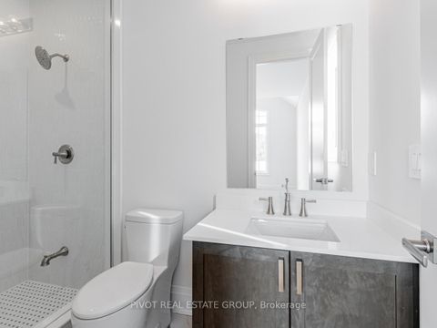 Photo 36 at 43 Montorio Drive, Rural Richmond Hill, Richmond Hill