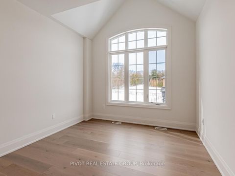 Photo 37 at 43 Montorio Drive, Rural Richmond Hill, Richmond Hill