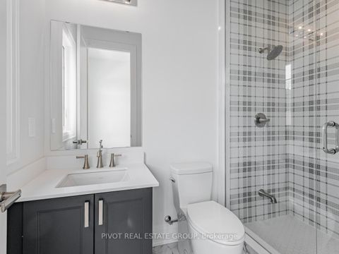 Photo 40 at 43 Montorio Drive, Rural Richmond Hill, Richmond Hill